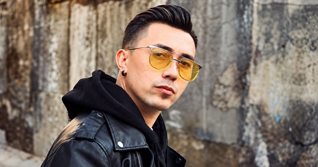 Ablajan Awut Ayup Returns After Years of Silence